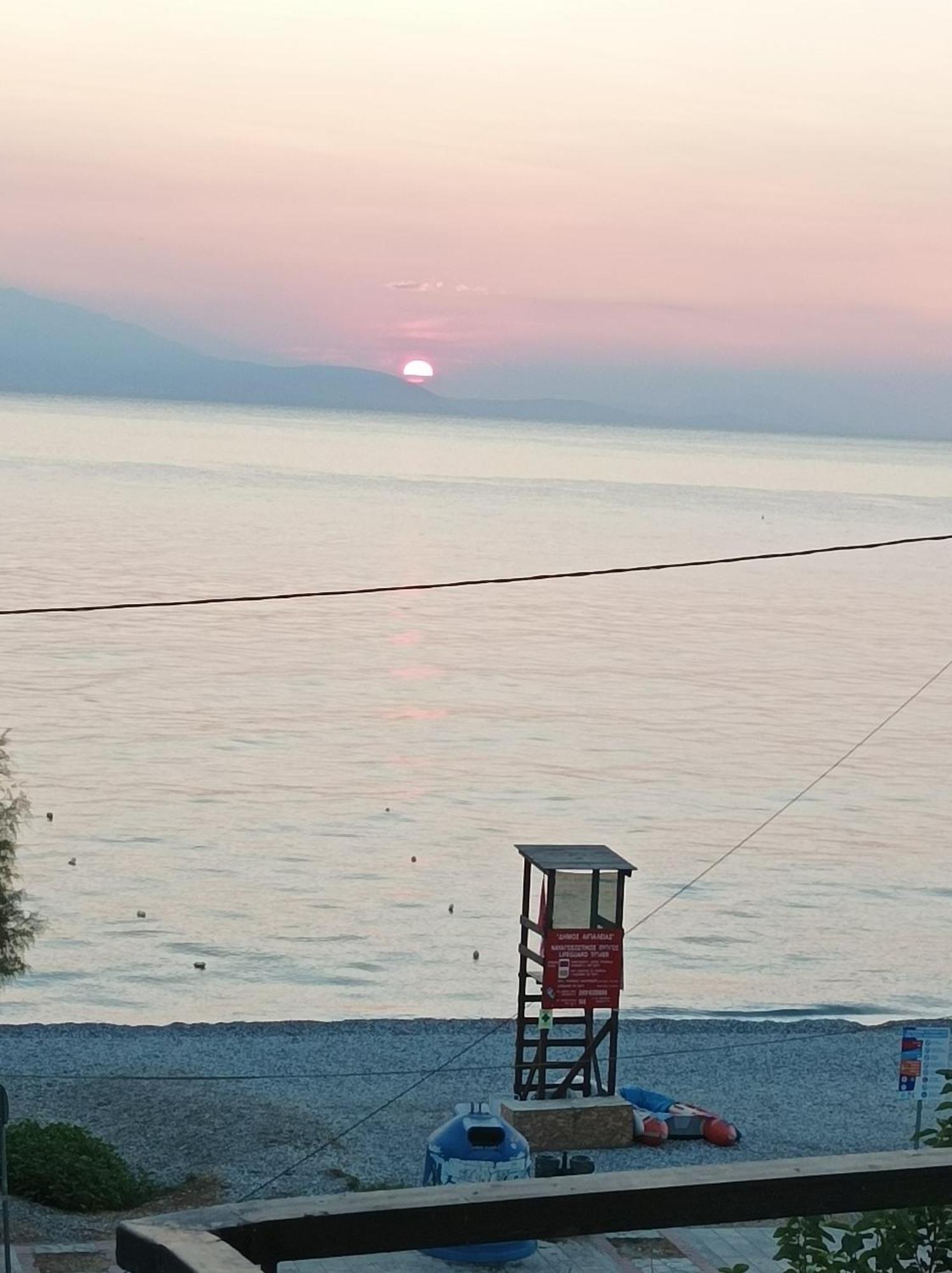 Anastasia Paralia Akratas Exterior foto